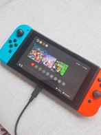 Nintendo Switch + 3 Games + Oplader, Ophalen, Met 2 controllers, Switch Original, Gebruikt