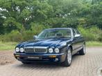 Daimler Super V8 4.0 S/C LWB | Sapphire Blue | Youngtimer, Open dak, Achterwielaandrijving, Gebruikt, 1770 kg