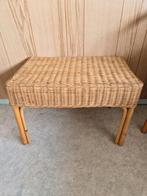 Rieten (bijzet)tafeltje, Huis en Inrichting, 45 tot 60 cm, Minder dan 55 cm, Gebruikt, Rond