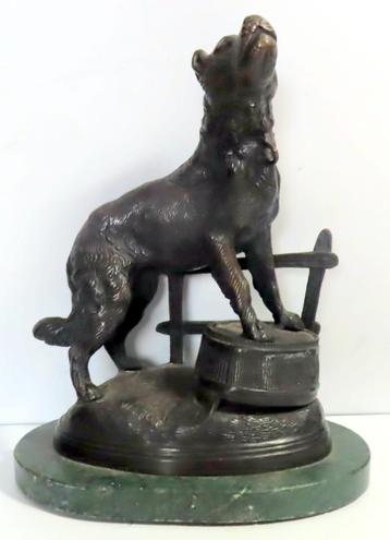 Charles Valton (1851-1918)Bronzen sculptuur hond, onyx incl  beschikbaar voor biedingen