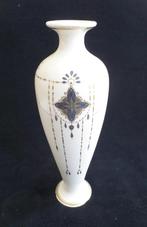 Vaas 34 cm Arnhem (Arnhemsche Fayencefabriek), Verzenden