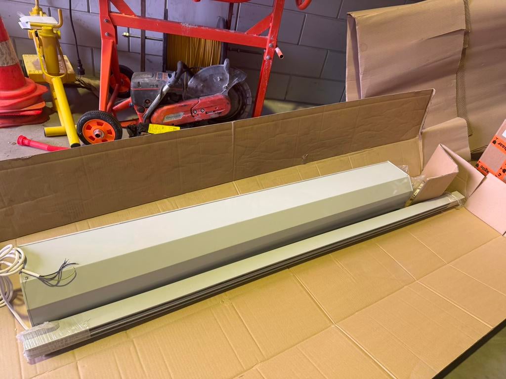 Elektronisch rolluik, Ophalen, 200 cm of meer, 150 tot 200 cm, Nieuw