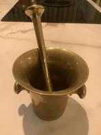 Messing vijzel met stamper, Antiek en Kunst, Antiek | Koper en Brons, Ophalen of Verzenden, Brons