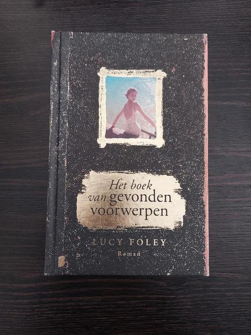 Lucy Foley - Het boek van gevonden voorwerpen, Boeken, Literatuur, Zo goed als nieuw, Nederland, Ophalen of Verzenden