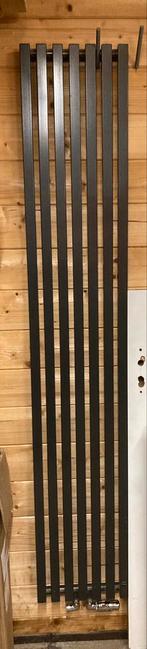 Plieger design radiator  antraciet, Doe-het-zelf en Verbouw, 800 watt of meer, Minder dan 60 cm, Gebruikt, 80 cm of meer
