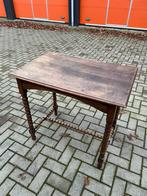 Te Koop : Donker Eiken Tafel Gedraaide Poten Hout Export, Antiek en Kunst, Antiek | Meubels | Tafels, Ophalen