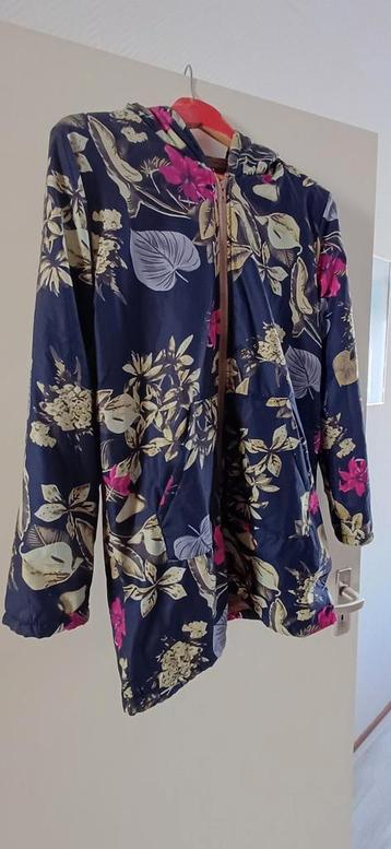 Gevoerd vest, maat M, valt als maat 38/40 beschikbaar voor biedingen