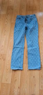 Dames broek maat M, Kleding | Dames, Spijkerbroeken en Jeans, Blauw, Ophalen of Verzenden, Zo goed als nieuw, W30 - W32 (confectie 38/40)