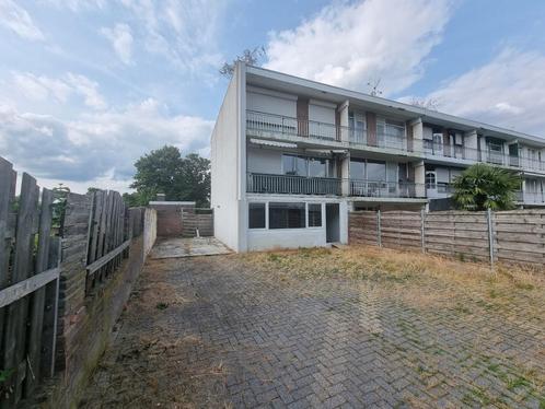 Te huur: Hoekwoning met 3 slaapkamers –, Heerlen, Huizen en Kamers, Huizen te huur, Hoekwoning