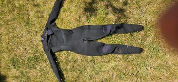 Nieuw! Ongebruikte Srface dames wetsuit / surfpak 3x2mm ST
 beschikbaar voor biedingen