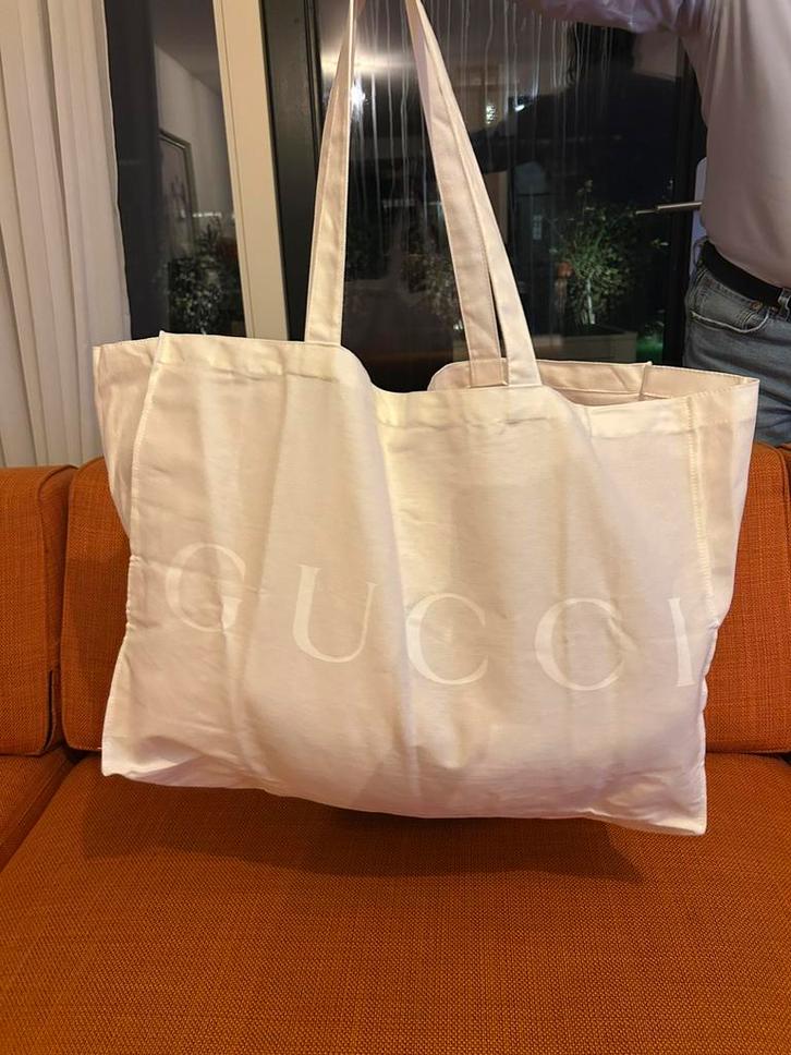 Supergave witte shopper GUCCI ORIGINEEL NIEUW🌸🌹, Sieraden, Tassen en Uiterlijk, Tassen | Damestassen, Nieuw, Shopper, Wit, Ophalen of Verzenden