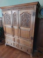 Grote Antieke Eiken Kast met Houtsnijwerk, Antiek en Kunst, Ophalen