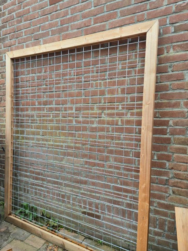 Nieuw trellis redclass schuttingdeel + betonpaal en legger, Tuin en Terras, Schuttingen, Zo goed als nieuw, Hout, 1 tot 2 meter