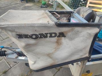 Honda grasvanger beschikbaar voor biedingen