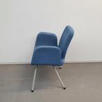 Gispen zorgstoel fauteuil stoel eetkamer met blauwe stof, Blauw, Twee, Gebruikt, Stof