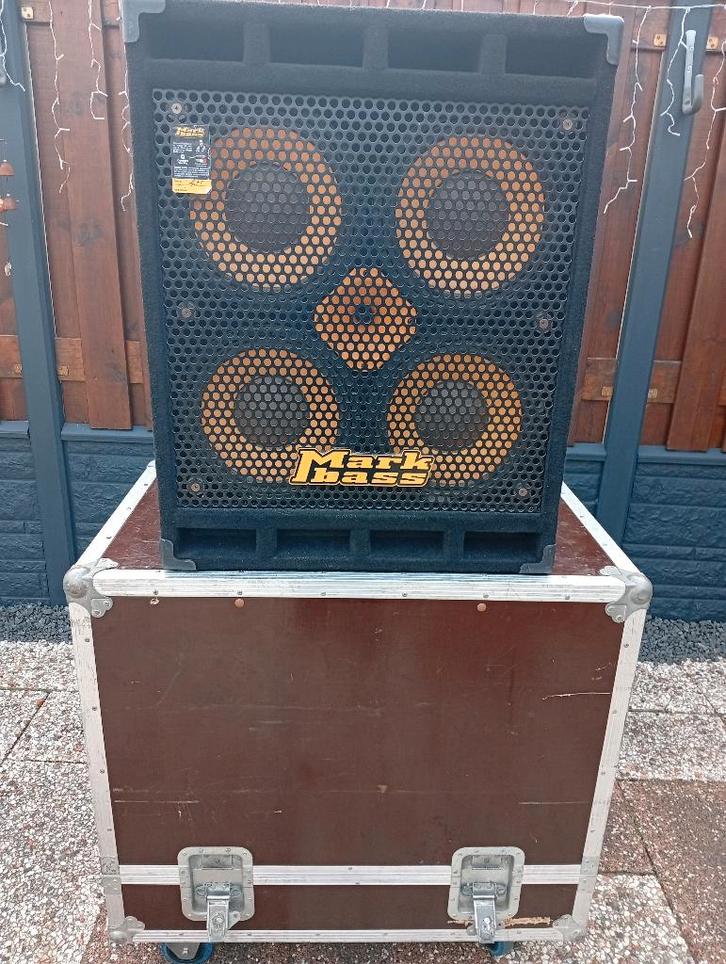 MARKBASS STD 104HF 800 watt met flightcase €575, Muziek en Instrumenten, Versterkers | Bas en Gitaar, Zo goed als nieuw, Basgitaar