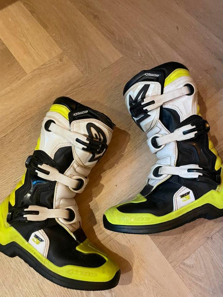 Alpinestars kinder crosslaarzen tech 3S Maat 39, Motoren, Kleding | Motorkleding, Laarzen, Kinderen, Tweedehands, Ophalen of Verzenden
