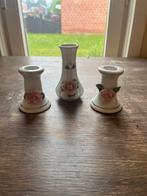 Set van 2 kandelaartjes + 1 vaasje in porselein, Ophalen