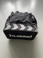 Hummel zwarte voetbaltas sporttas, Sieraden, Tassen en Uiterlijk, Tassen | Sporttassen, Ophalen of Verzenden, Zo goed als nieuw