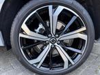 Volvo XC60 2.0 T6 Plug-in hybrid AWD Plus Dark 360 camera ex, Automaat, Gebruikt, 4 cilinders, Overige kleuren