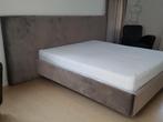 Nieuw bed ombouw, headboard en velours bekleding + gordijnen, Ophalen, Overige materialen, Overige kleuren, 180 cm