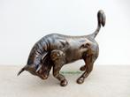 118* bronzen woeste stier(Boven €75 geen verzendkosten), Tuin en Terras, Tuinbeelden, Ophalen of Verzenden, Nieuw, Overige materialen