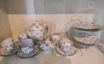 Gebloemd theeservies Victoria, in goede staat, Antiek en Kunst, Ophalen