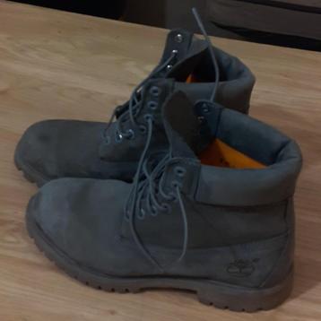 Timberland boots khaki 42 beschikbaar voor biedingen