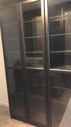Billy / Oxberg vitrinekasten zwart (ikea), Huis en Inrichting, Kasten | Vitrinekasten, Ophalen, Met deur(en), 50 tot 100 cm, Zo goed als nieuw