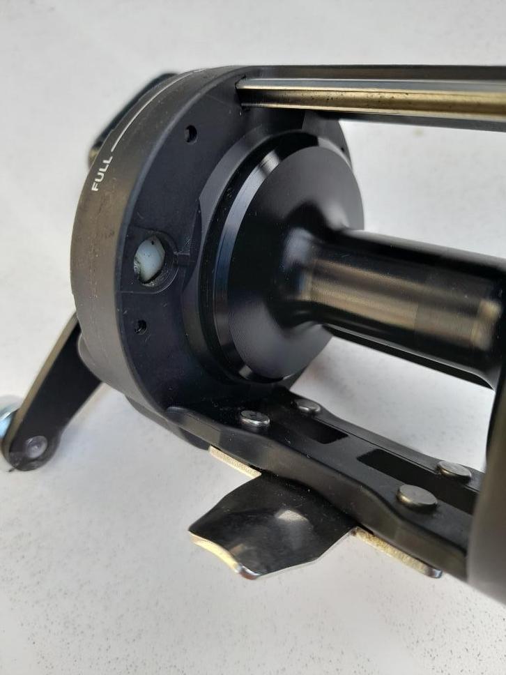GEVR SHIMANO charter special TR2000 complete lijngeleider, Watersport en Boten, Hengelsport | Zeevissen, Nieuw, Complete set, Ophalen of Verzenden