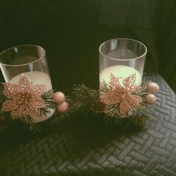 Kerststukjes. Led kaarsen  beschikbaar voor biedingen