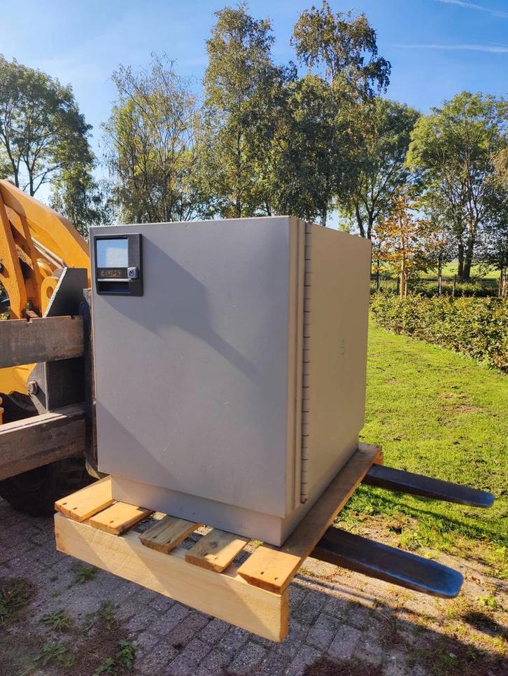 Lips kluis brandkast brandwerend wapenkluis datakluis, Huis en Inrichting, Overige Huis en Inrichting, Gebruikt, Ophalen