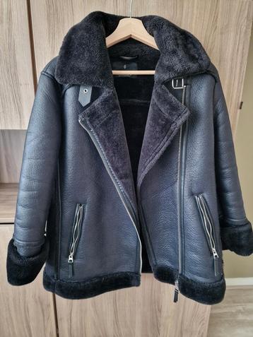 Stradivarius Winterjas - Maat M beschikbaar voor biedingen