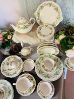 Royal Doulton Hereford porseleinen servies izgst, Antiek en Kunst, Ophalen of Verzenden