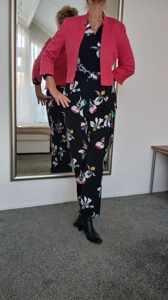 Elegante jumpsuit maat 42 van steps, Kleding | Dames, Jumpsuits, Zwart, Maat 42/44 (L), Ophalen of Verzenden, Zo goed als nieuw