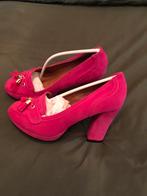 Fuchsia roze suede pumps 38, Kleding | Dames, Schoenen, Ophalen of Verzenden, Zo goed als nieuw, Roze