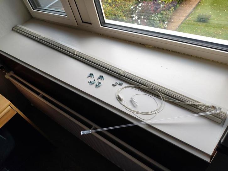 JVS jalouzie, Huis en Inrichting, Stoffering | Gordijnen en Lamellen, Zo goed als nieuw, 100 tot 150 cm, 150 tot 200 cm, Grijs