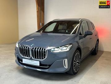 BMW 2-serie Active Tourer 218i Luxury - Panorama - Trekhaak  beschikbaar voor biedingen