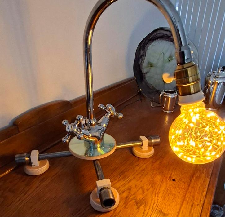 Steampunk sfeerlamp, Huis en Inrichting, Lampen | Tafellampen, Gebruikt, Minder dan 50 cm, Hout, Kunststof, Metaal, Overige materialen