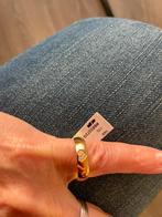 Ring verguld met hartje van kristallen maat 17,5 nieuw, Ophalen of Verzenden, Zo goed als nieuw, 17 tot 18, Dame