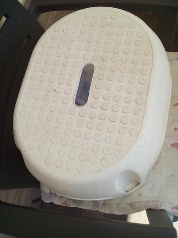 twee opstapkrukjes  ( voor o.a. caravan ) beschikbaar voor biedingen