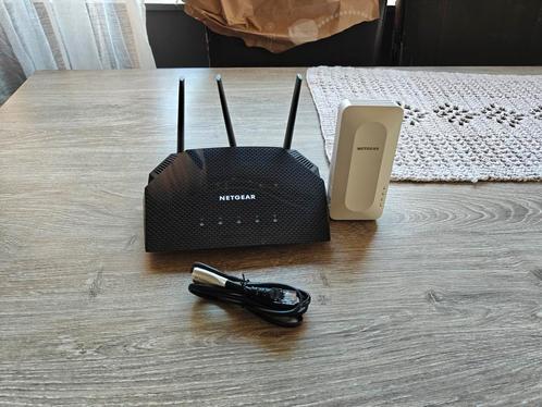Netgear AX1800 Wifi Router+Netgear AX1800 Mesh Extender, Computers en Software, WiFi-versterkers, Zo goed als nieuw, Ophalen of Verzenden