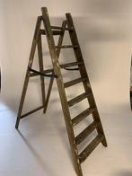 Vintage ladder 8 trede hout, Ophalen of Verzenden, Zo goed als nieuw, Minder dan 2 meter