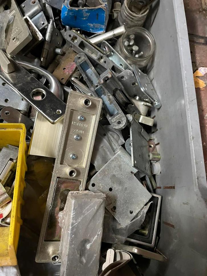 Deurbeslag, Doe-het-zelf en Verbouw, Hang- en Sluitwerk, Nieuw, Scharnier, IJzer, Ophalen