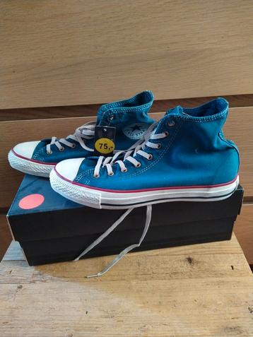 Nieuwe schoenen. Gympen. All stars. Converse. Maat 39,5. beschikbaar voor biedingen