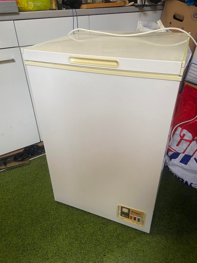 Diepvrieskist, Ophalen, Vrieskist, Minder dan 85 cm, Minder dan 60 cm