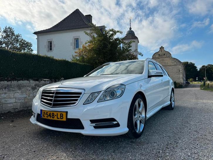 Mercedes-Benz E-Klasse E200 CGI BE Estate Aut7 2012 Wit, Auto's, Mercedes-Benz, Bedrijf, E-Klasse, ABS, Airbags, Airconditioning