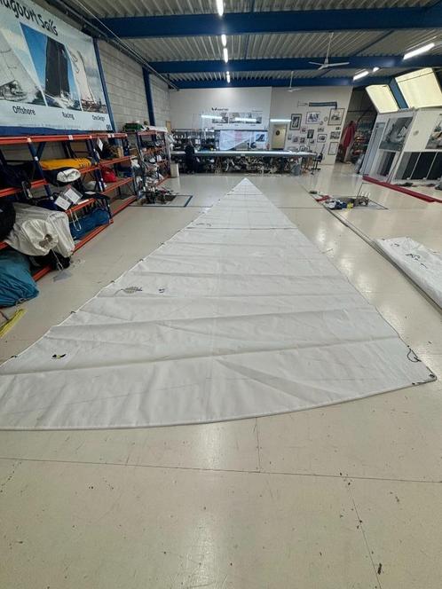 70. Nieuw High aspect fok, Watersport en Boten, Zeilen en Zeiltoebehoren, Nieuw, Genua of Fok, 6 meter of meer, Ophalen