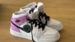 Air Jordan 1 Mid (GS) maat 38 Barely Grape, Kleding | Dames, Schoenen, Nieuw, Ophalen of Verzenden, Roze, Sneakers of Gympen