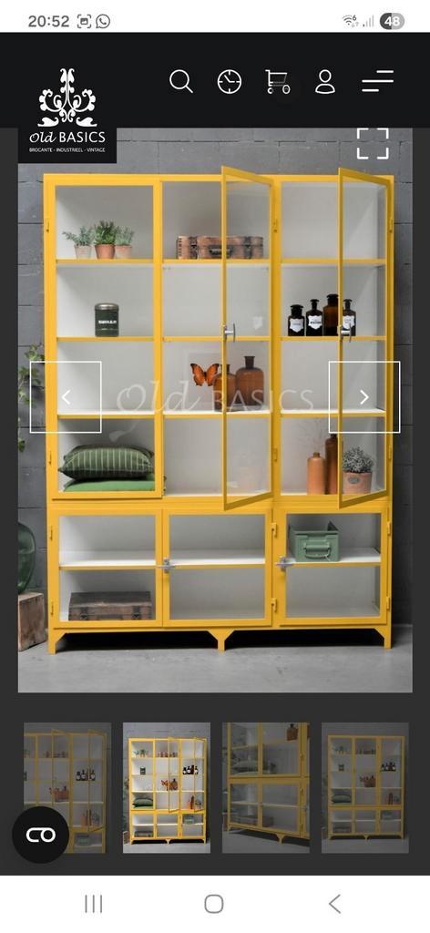 Nieuwe stalen apothekerskast vitrinekast geel Old BASICS, Huis en Inrichting, Kasten | Vitrinekasten, Nieuw, 200 cm of meer, 150 tot 200 cm